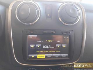 DACIA Sandero usata, con Sistema di navigazione