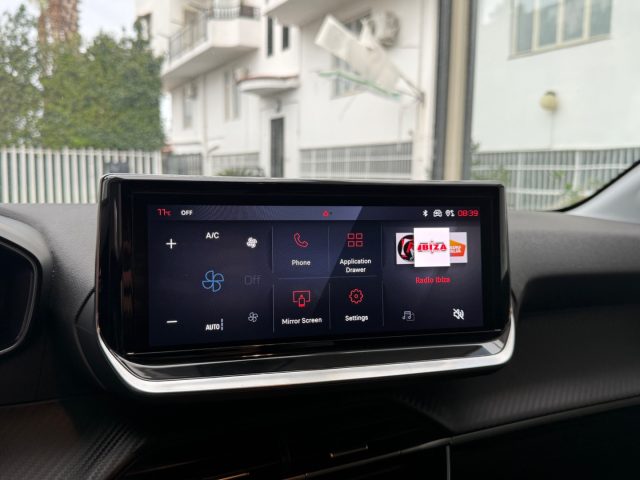 PEUGEOT 208 usata, con Vetri oscurati