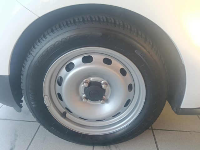 FORD Transit Courier usata, con USB