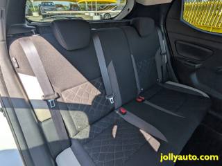 NISSAN Micra usata, con USB