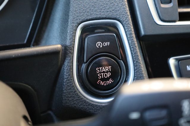 BMW 118 usata, con Apple CarPlay