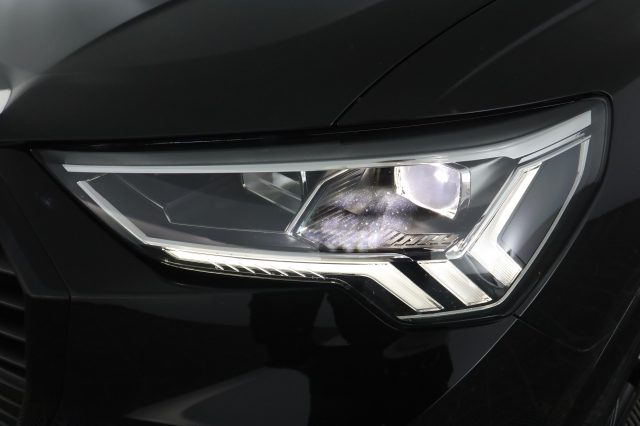 AUDI Q3 usata 8