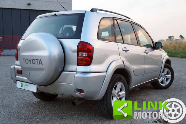TOYOTA RAV 4 usata, con Alzacristalli elettrici