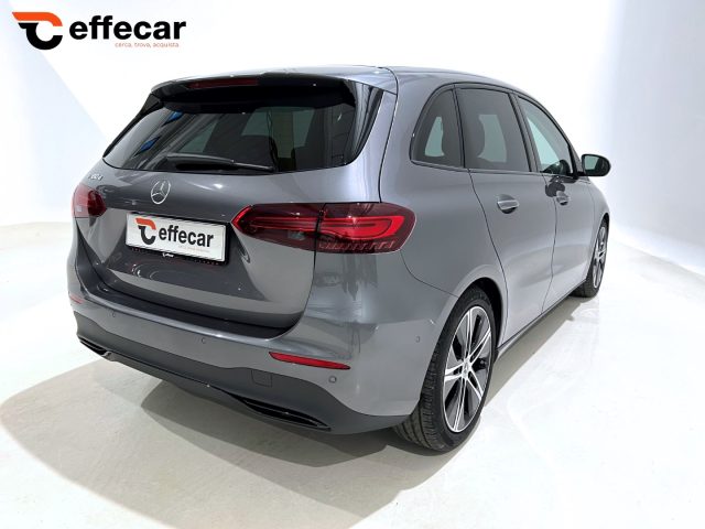 MERCEDES-BENZ B 180 usata, con Autoradio