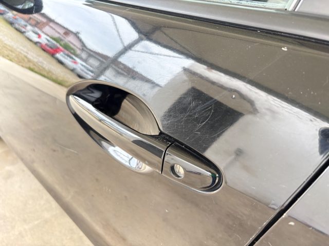 MAZDA 2 usata, con MP3