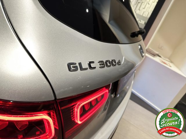 MERCEDES-BENZ GLC 300 usata, con Chiusura centralizzata