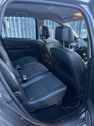 RENAULT Scenic usata, con Cerchi in lega