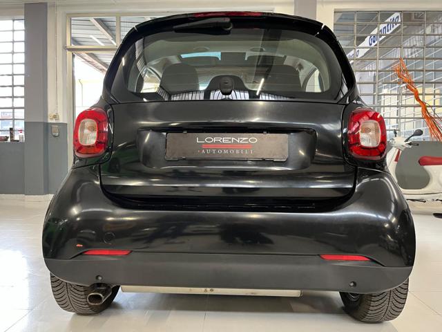 SMART ForTwo usata, con USB