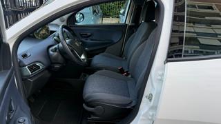 LANCIA Ypsilon usata, con Immobilizzatore elettronico