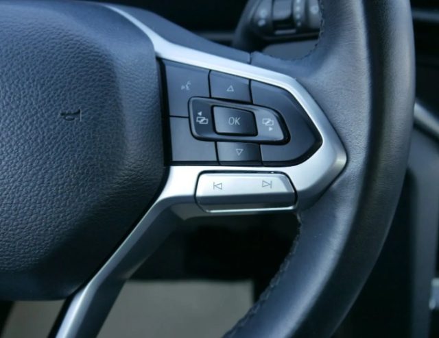 VOLKSWAGEN Amarok usata, con Fendinebbia
