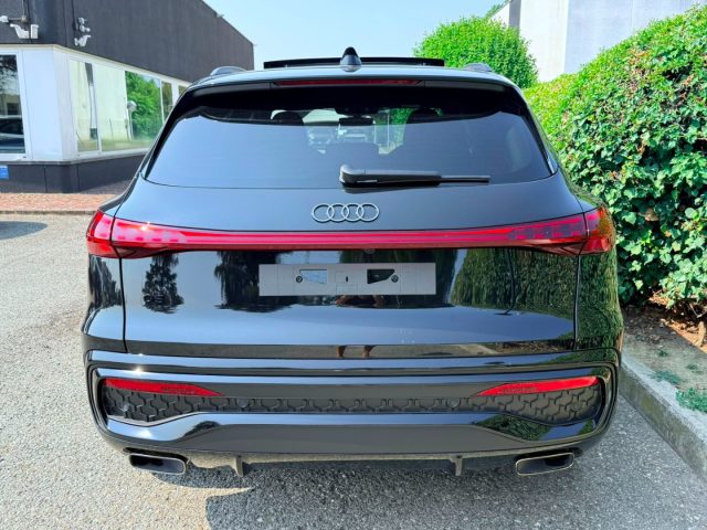AUDI Q5 usata, con Autoradio
