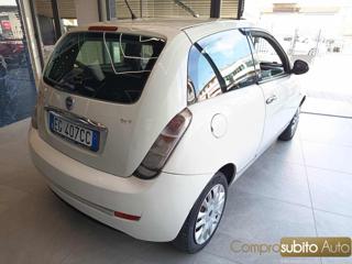 LANCIA Ypsilon usata, con Specchietti laterali elettrici