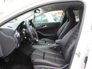 MERCEDES-BENZ GLA 200 usata, con Climatizzatore