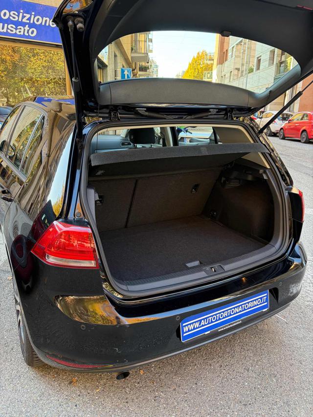 VOLKSWAGEN Golf usata, con Controllo trazione