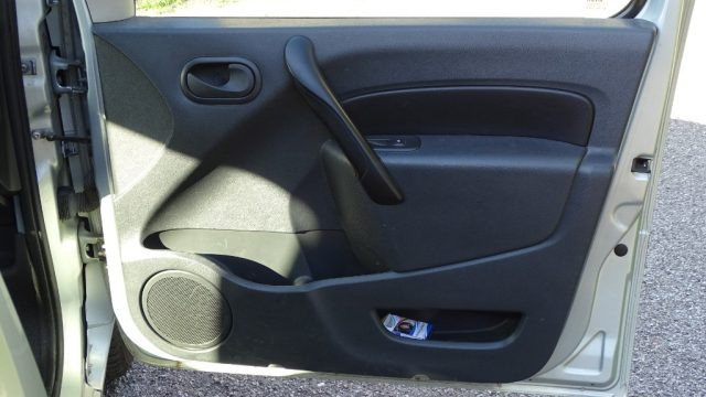 RENAULT Kangoo Z.E. usata 70
