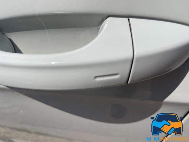 VOLKSWAGEN Golf usata, con Fari LED
