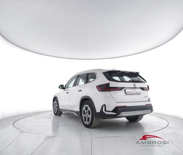 BMW iX1 usata 3