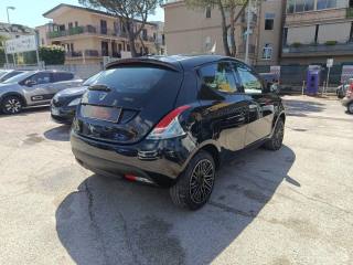 LANCIA Ypsilon usata, con Autoradio