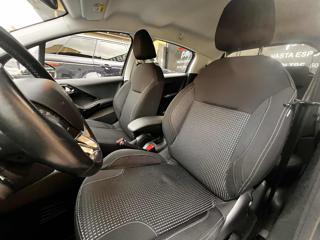 PEUGEOT 208 usata, con Climatizzatore