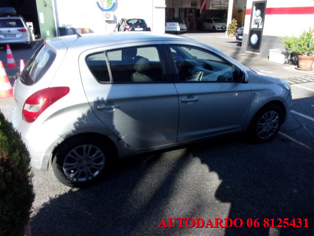 HYUNDAI i20 usata, con Airbag Passeggero