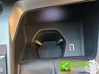 PEUGEOT 308 usata, con Volante in pelle