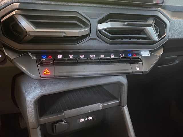 DACIA Bigster usata, con Controllo automatico clima