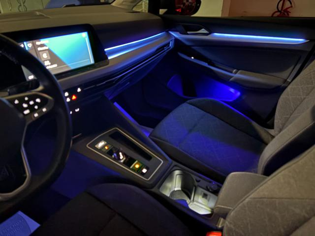 VOLKSWAGEN Golf usata, con Fari LED