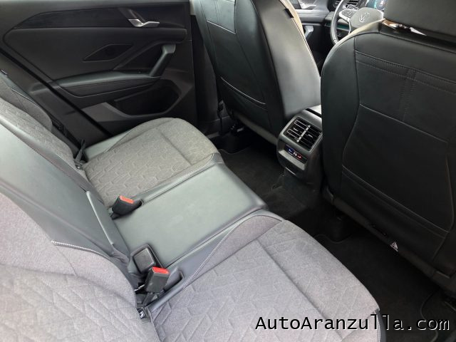 VOLKSWAGEN Tiguan usata, con USB