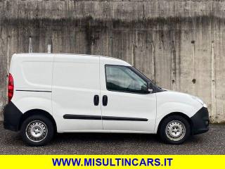 OPEL Combo usata, con Autoradio