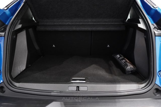 PEUGEOT 2008 usata, con Sensore di luce