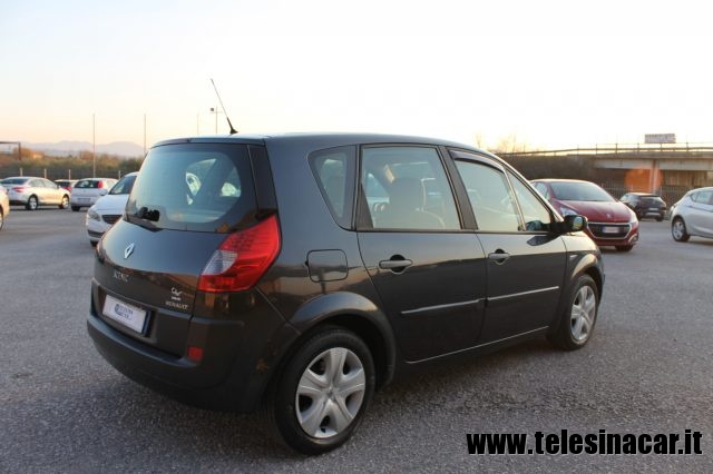 RENAULT Scenic usata, con Airbag Passeggero