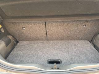 VOLKSWAGEN up! usata, con Chiusura centralizzata