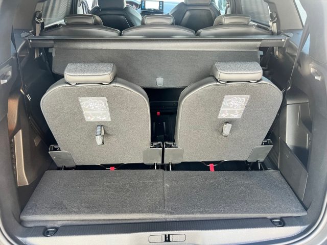 PEUGEOT 5008 usata, con Chiusura centralizzata
