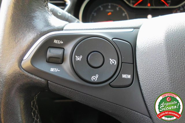 OPEL Grandland usata, con Frenata d