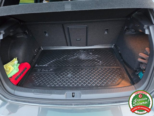 VOLKSWAGEN Golf usata, con Climatizzatore