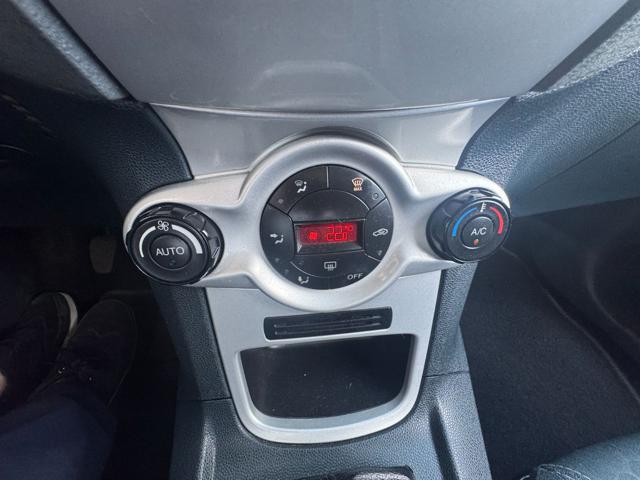FORD Fiesta usata, con Fendinebbia