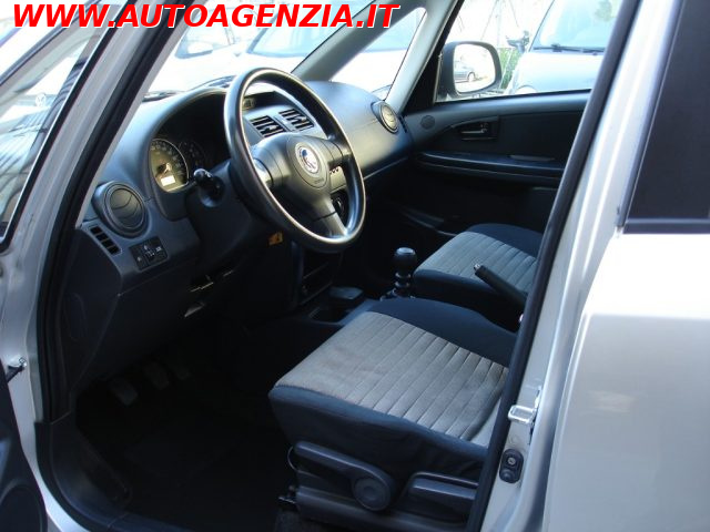 FIAT Sedici usata 4