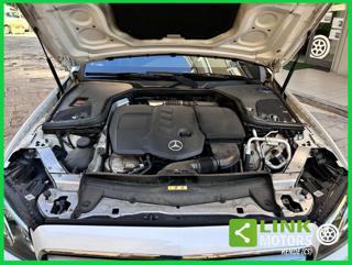 MERCEDES-BENZ E 220 usata, con Fari bi-xeno