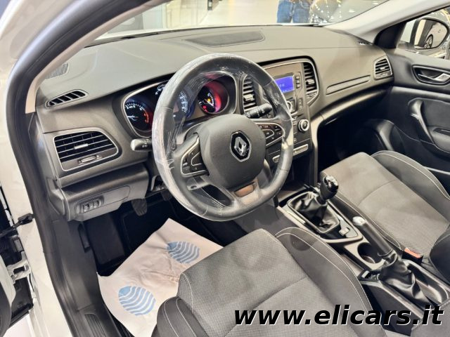 RENAULT Megane usata, con Autoradio