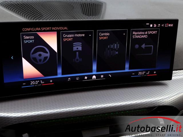 BMW 330 usata, con Schermo multifunzione interamente digitale