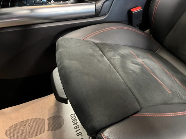 MERCEDES-BENZ GLA 180 usata, con Controllo vocale