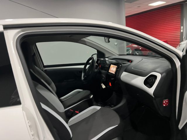 TOYOTA Aygo usata, con Cerchi in lega