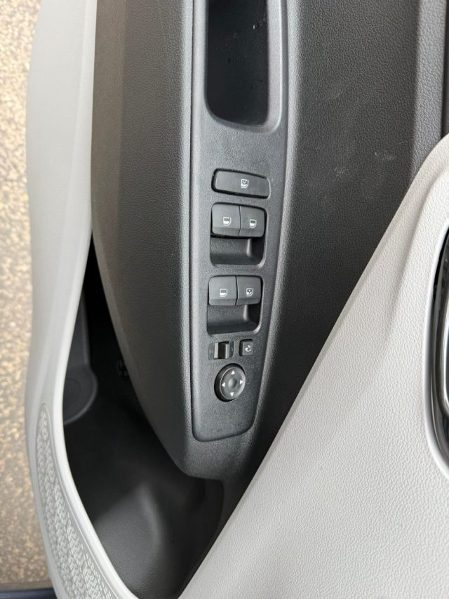 HYUNDAI i10 usata, con Airbag testa