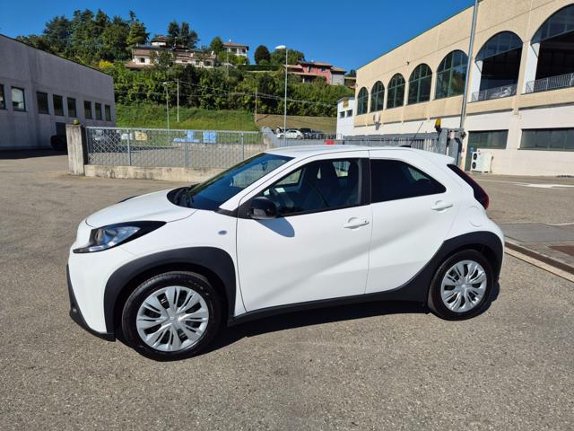 TOYOTA Aygo X usata, con Airbag laterali