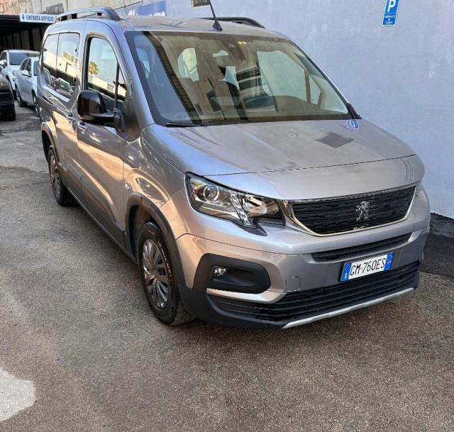 PEUGEOT Rifter usata, con Airbag