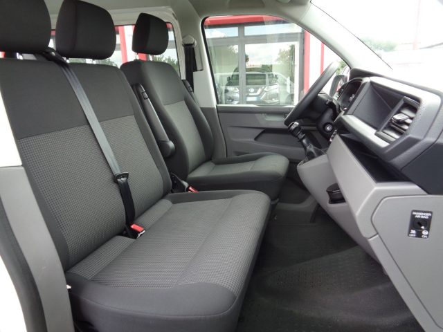 VOLKSWAGEN Transporter usata, con Controllo automatico clima