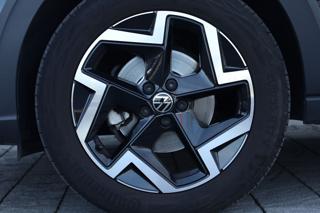 VOLKSWAGEN Taigo usata, con Sistema di avviso di distanza