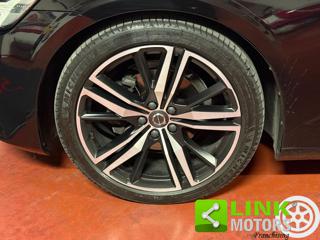 VOLVO V60 usata, con Touch screen