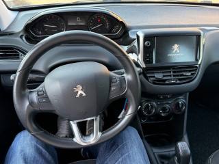PEUGEOT 208 usata, con ESP