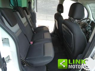 RENAULT Kangoo usata, con Specchietti laterali elettrici